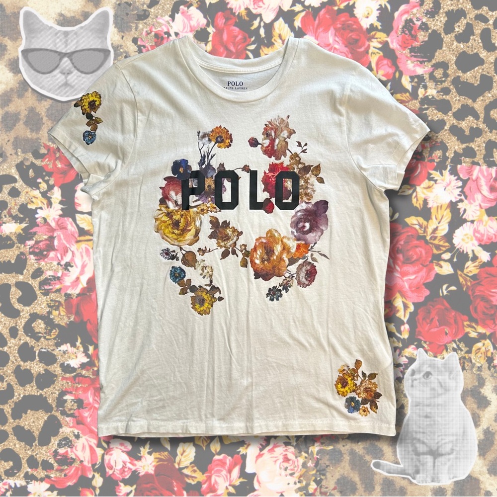 Polo Ralph Lauren white floral graphic tee in a woman’s Size Medium 💐 - Picture 4 of 7